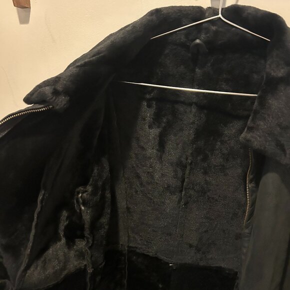 Sheepskin and fur coat - Picture 2 of 4